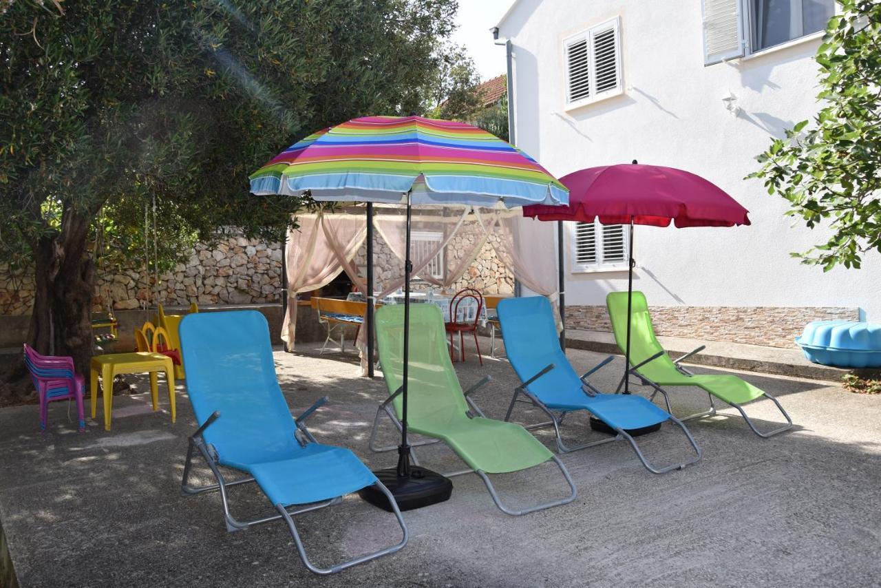 Apartmani Meri Ražanj Exterior foto