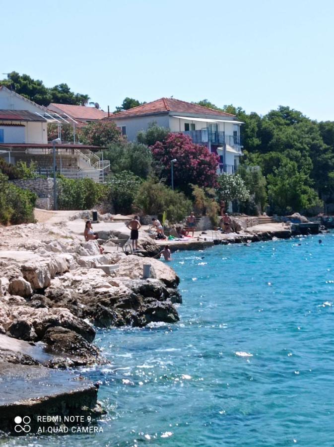 Apartmani Meri Ražanj Exterior foto