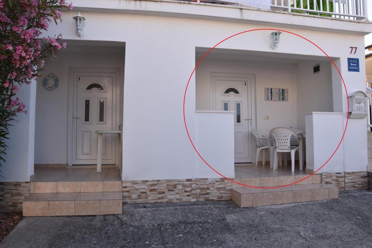 Apartmani Meri Ražanj Habitación foto